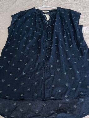 Pilcro NWT Navy Floral Button-Front Sleeveless Blouse